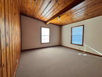 1505 N. Henry, Cuero, TX 77954