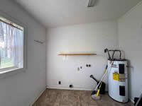 1505 N. Henry, Cuero, TX 77954