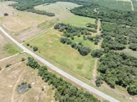 2451 FM 884, Yorktown, TX 78164