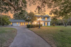 339 W Fifth St., Yorktown, TX 78164