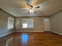 607 Lavaca, Cuero, TX 77954