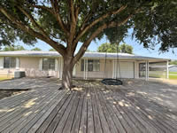 709 N. Leckie, Runge, TX 78151